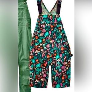 Duluth Veggie Print Short Overalls- size M